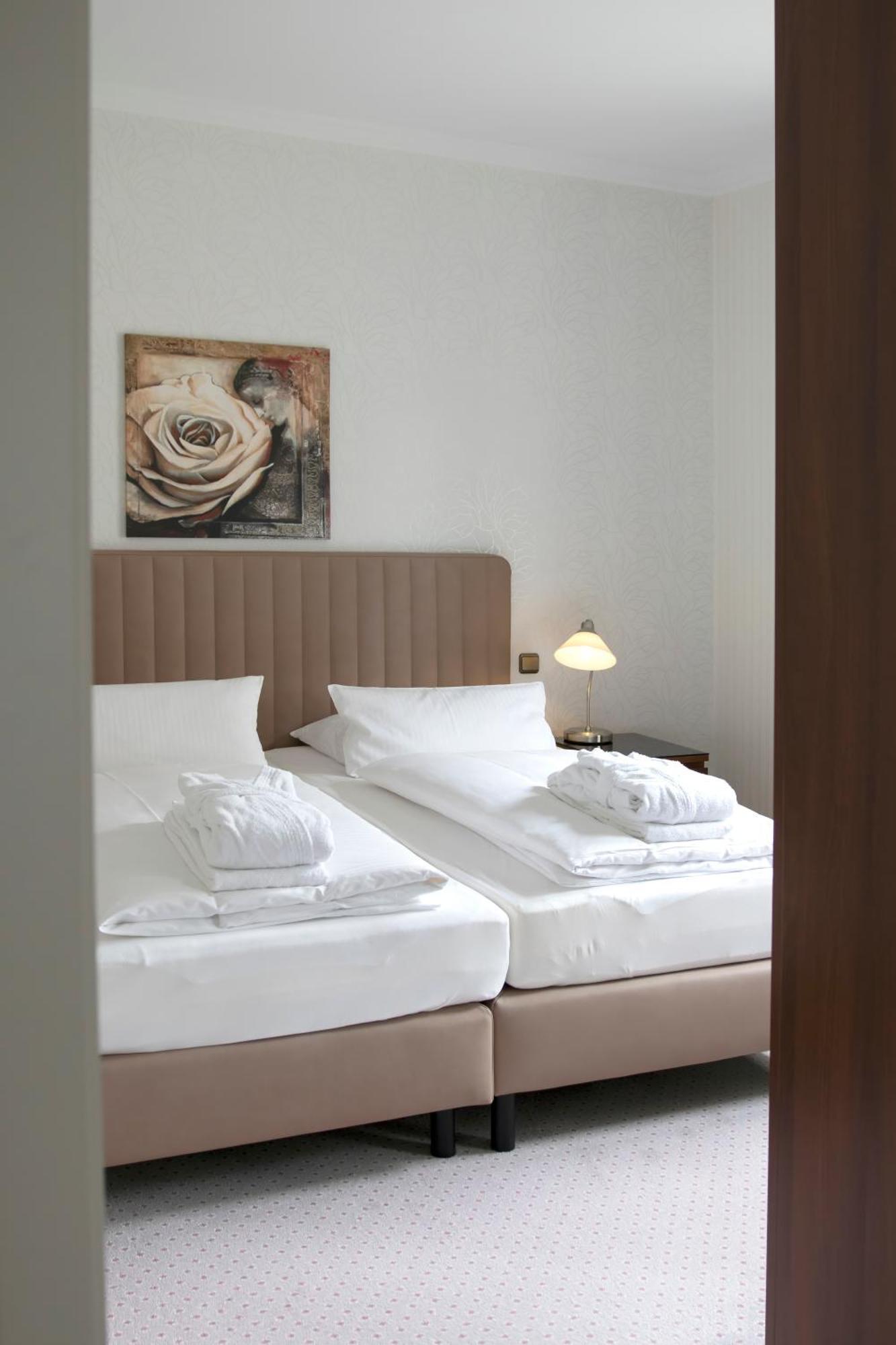 Golf- Und Wellnesshotel Amtsheide Bad Bevensen Exterior photo