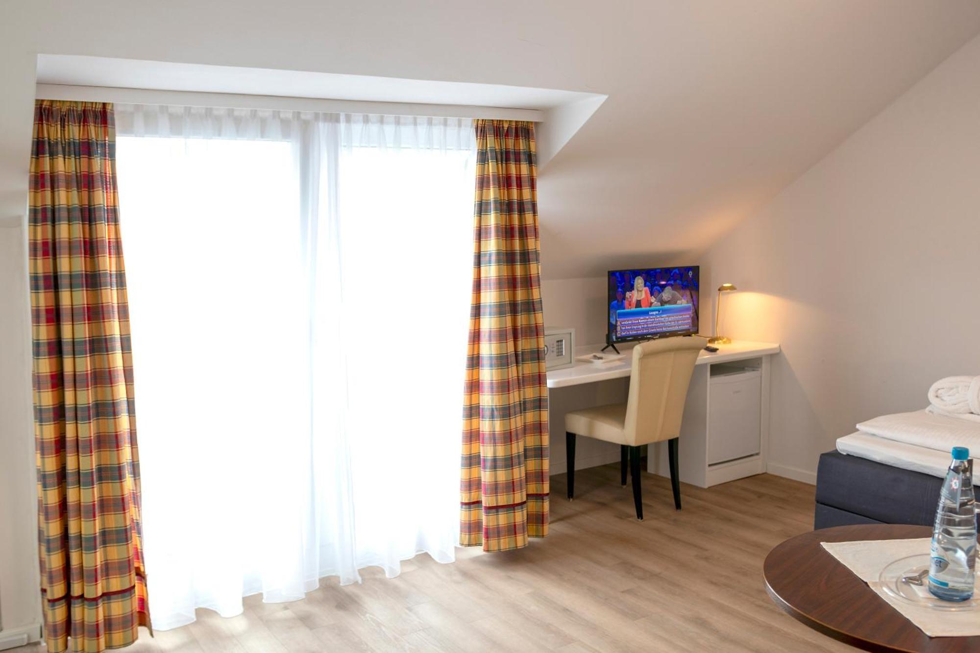 Golf- Und Wellnesshotel Amtsheide Bad Bevensen Exterior photo